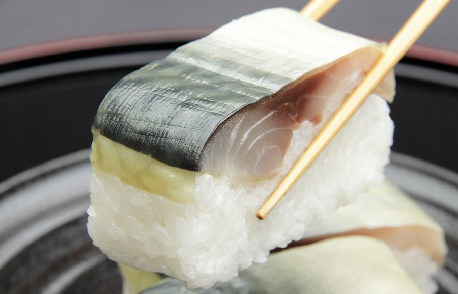 鯖ずし メイン