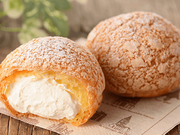 蔵王のたまごシュー 牧場のヨーグルトクリーム