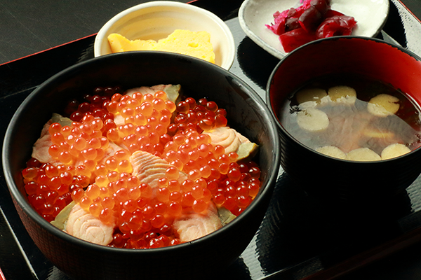 はらこ飯(はらこ特盛)