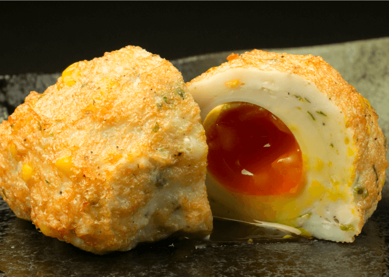 夏季限定「半熟マヨコーンばくだん」