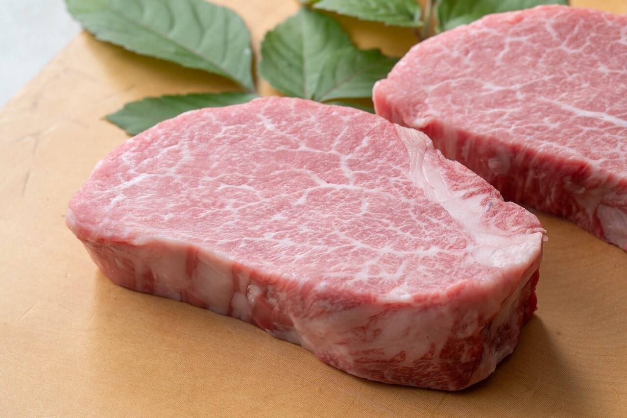 宮城県産黒毛和牛 美らいす（A5/A4）ヒレステーキ